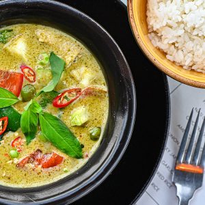 Delicious Green Curry in Lahore | Bamboo Union